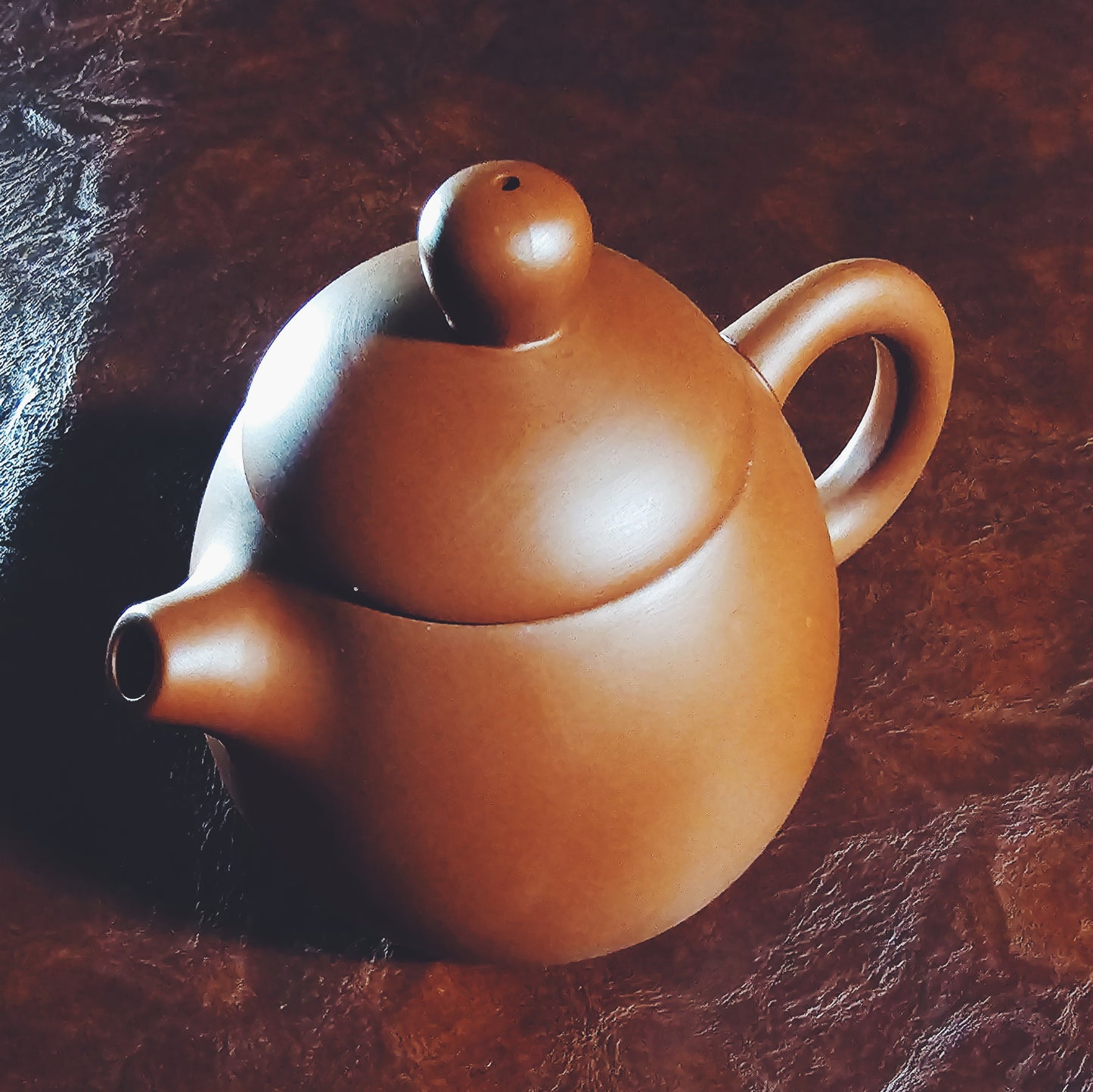 Dragon Egg Purple Clay Pot